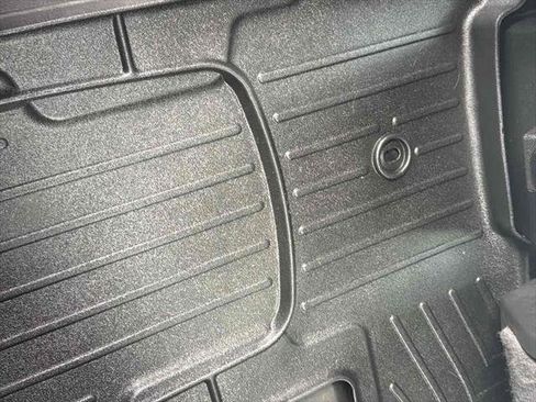 Used 2017 Buick Enclave Leather image 33