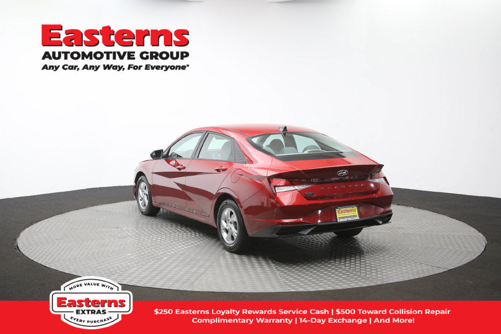Used 2023 Hyundai Elantra SE w/ Cargo Package FWD image 65