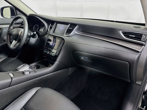 Certified 2023 INFINITI QX50 Luxe w/ Accent Package FWD image 40