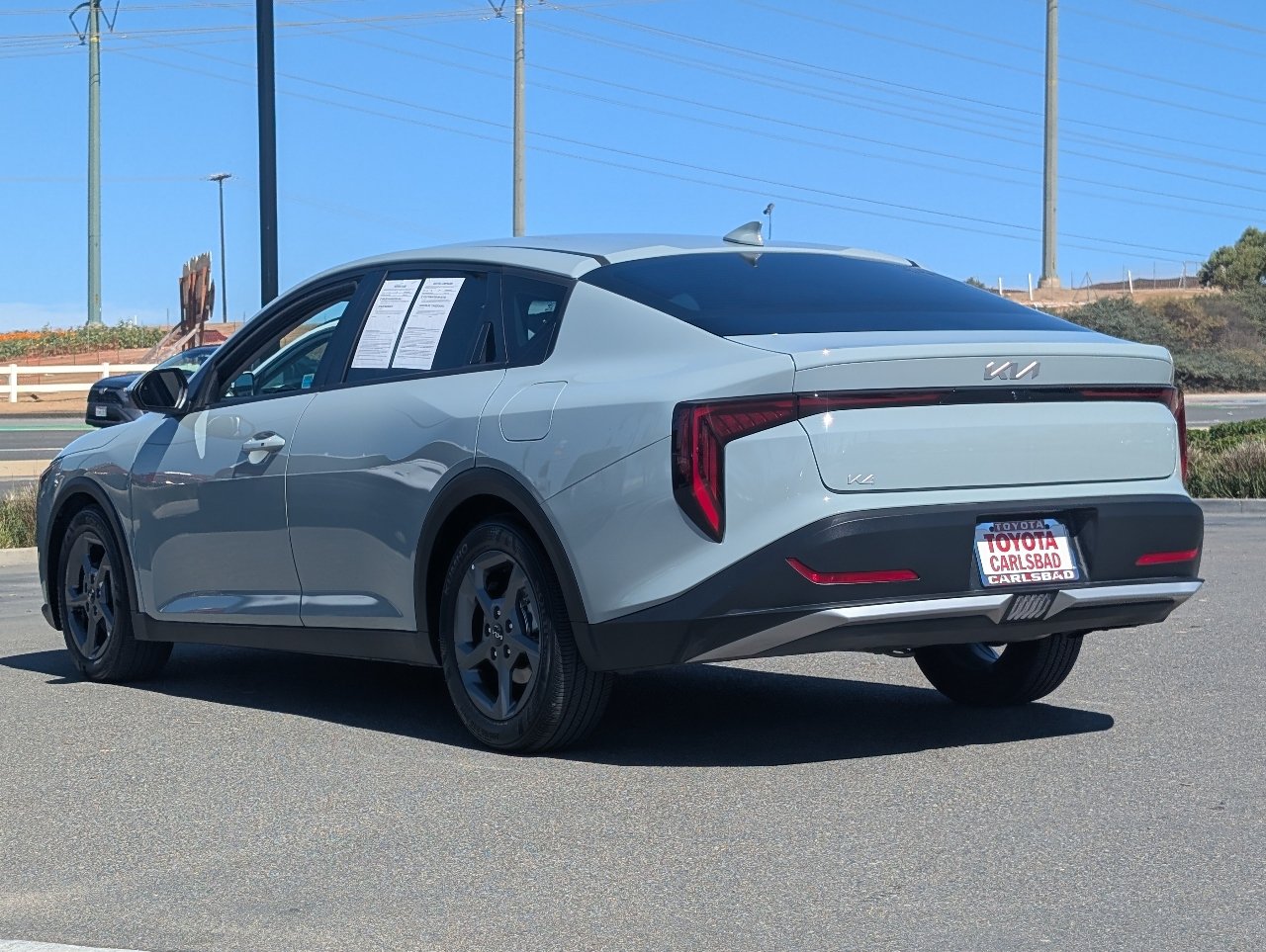 Used 2025 Kia K4 FWD image 12