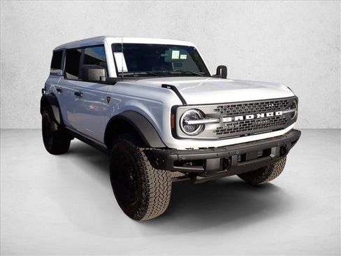 New 2026 Ford Bronco Badlands AWD/4WD image 6