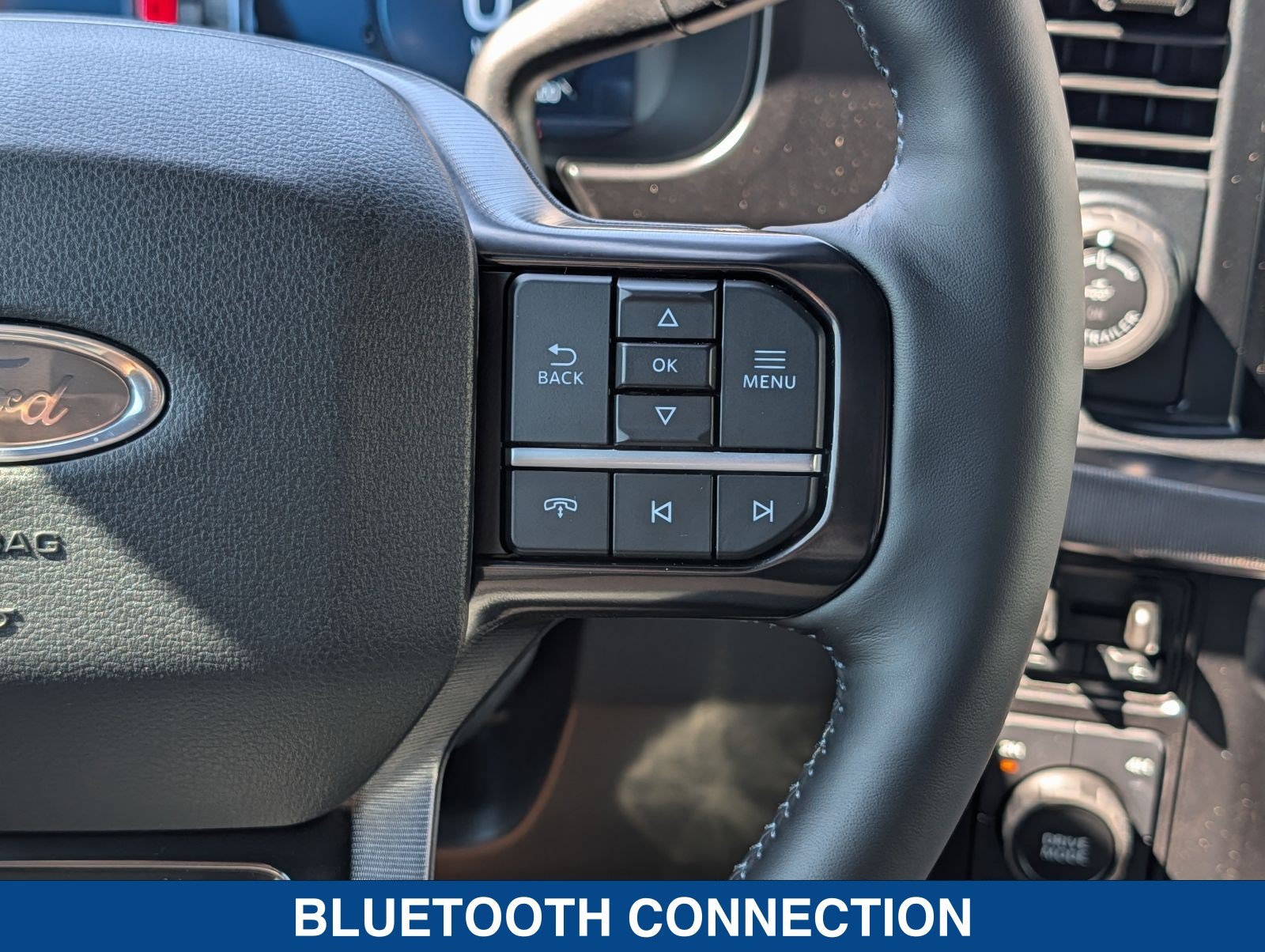 New 2026 Ford F250 Platinum w/ FX4 Off-Road Package AWD/4WD image 27