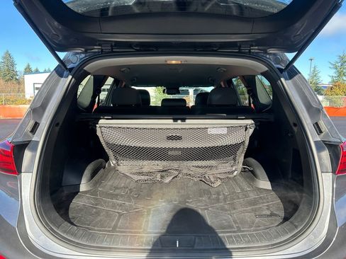 Used 2019 Hyundai Santa Fe SEL image 24