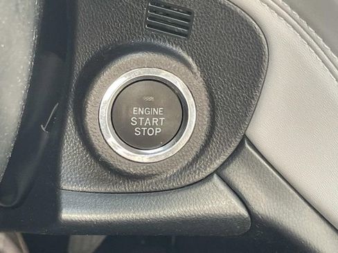 Used 2025 Subaru Outback Premium w/ Popular Package #1A image 25