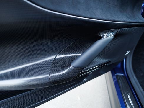 Used 2022 Ferrari SF90 Stradale image 52