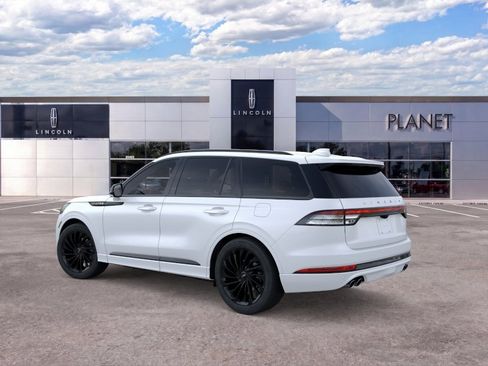 New 2026 Lincoln Aviator Reserve AWD/4WD image 4