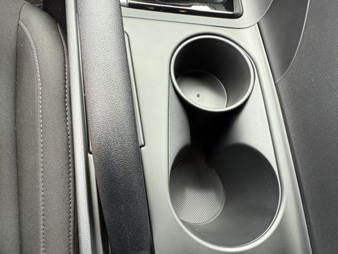 New 2025 Hyundai Elantra Sport image 15