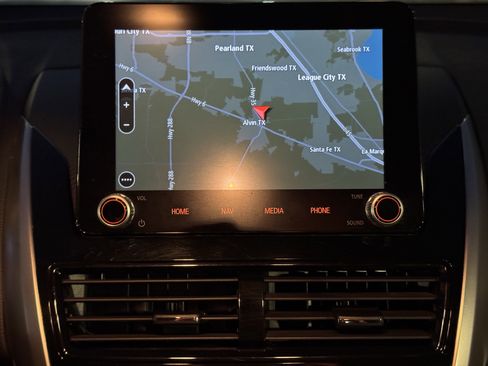 Used 2024 Mitsubishi Eclipse Cross SE image 50