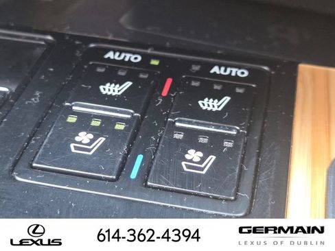 Certified 2022 Lexus RX 350L Premium w/ Premium Package AWD/4WD image 10