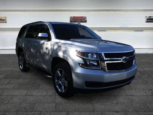 Used 2018 Chevrolet Tahoe LT RWD image 1