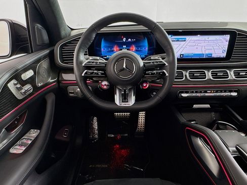 Certified 2025 Mercedes-Benz GLS 63 AMG 4MATIC image 5
