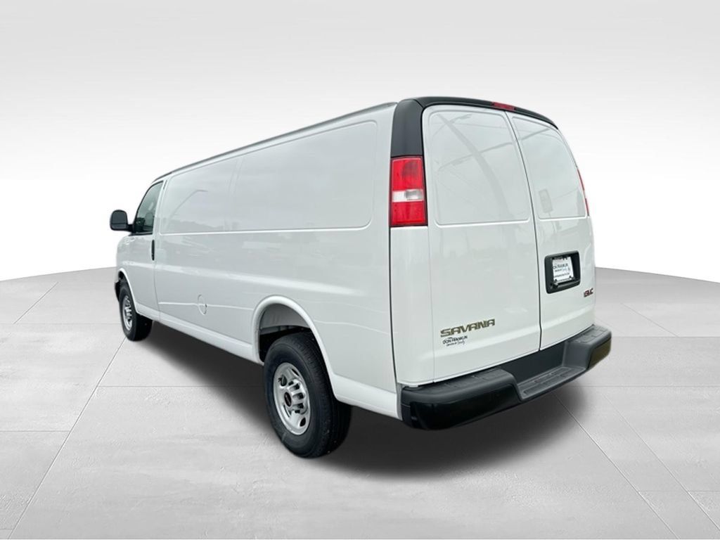 New 2025 GMC Savana 3500 Extended RWD image 6