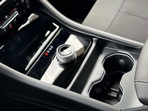 New 2026 Jeep Grand Cherokee Laredo AWD/4WD image 16
