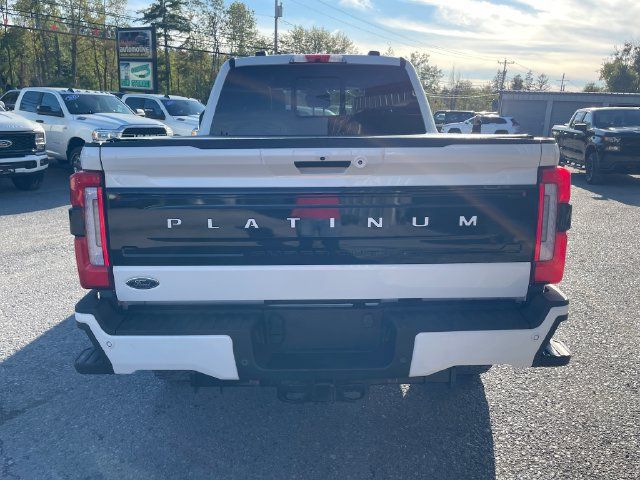 Used 2024 Ford F250 Platinum w/ FX4 Off-Road Package AWD/4WD image 6