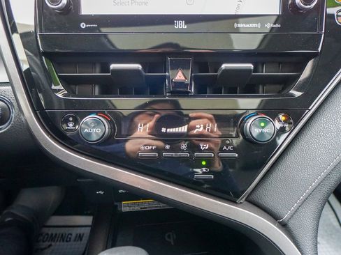 Used 2021 Toyota Camry XSE w/ Navigation Package image 24