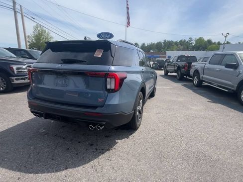 Used 2025 Ford Explorer ST AWD/4WD image 19