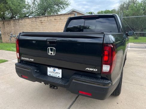 Used 2017 Honda Ridgeline Black Edition image 11