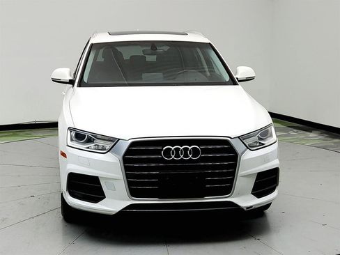 Used 2017 Audi Q3 2.0T Premium image 2
