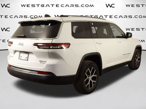 Used 2023 Jeep Grand Cherokee L Limited AWD/4WD image 46