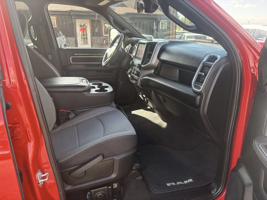 Used 2024 RAM 2500 Big Horn w/ Bed Utility Group AWD/4WD image 24