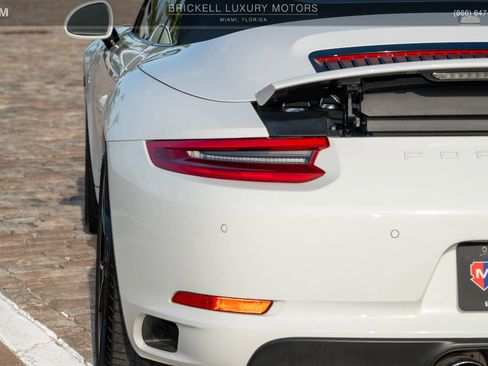 Used 2017 Porsche 911 Carrera S RWD image 56