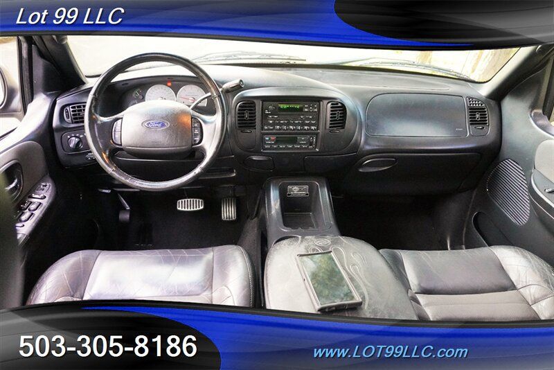 Used 2002 Ford F150 Harley-Davidson RWD image 2