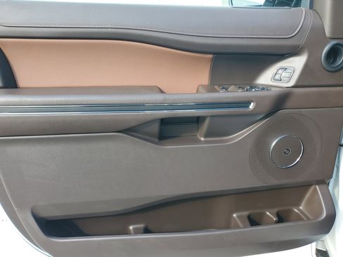 Used 2023 Ford Expedition King Ranch image 27