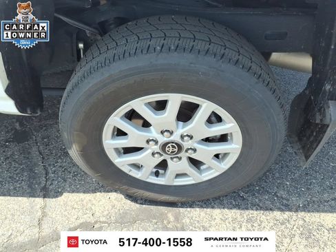 Used 2024 Toyota Tacoma SR5 AWD/4WD image 10