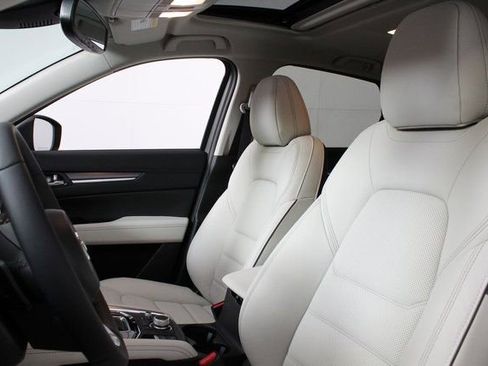 New 2025 MAZDA CX-5 AWD 2.5 S w/ Premium Plus Pkg image 13
