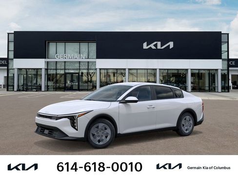 New 2025 Kia K4 LX image 5
