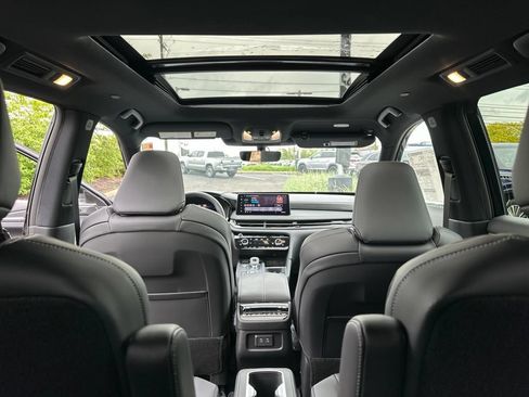 Used 2027 INFINITI QX60 Sport w/ Dark Cargo Package AWD/4WD image 21
