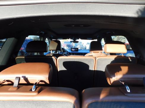 Used 2017 Audi Q7 2.0T Premium Plus w/ Premium Plus Package image 10