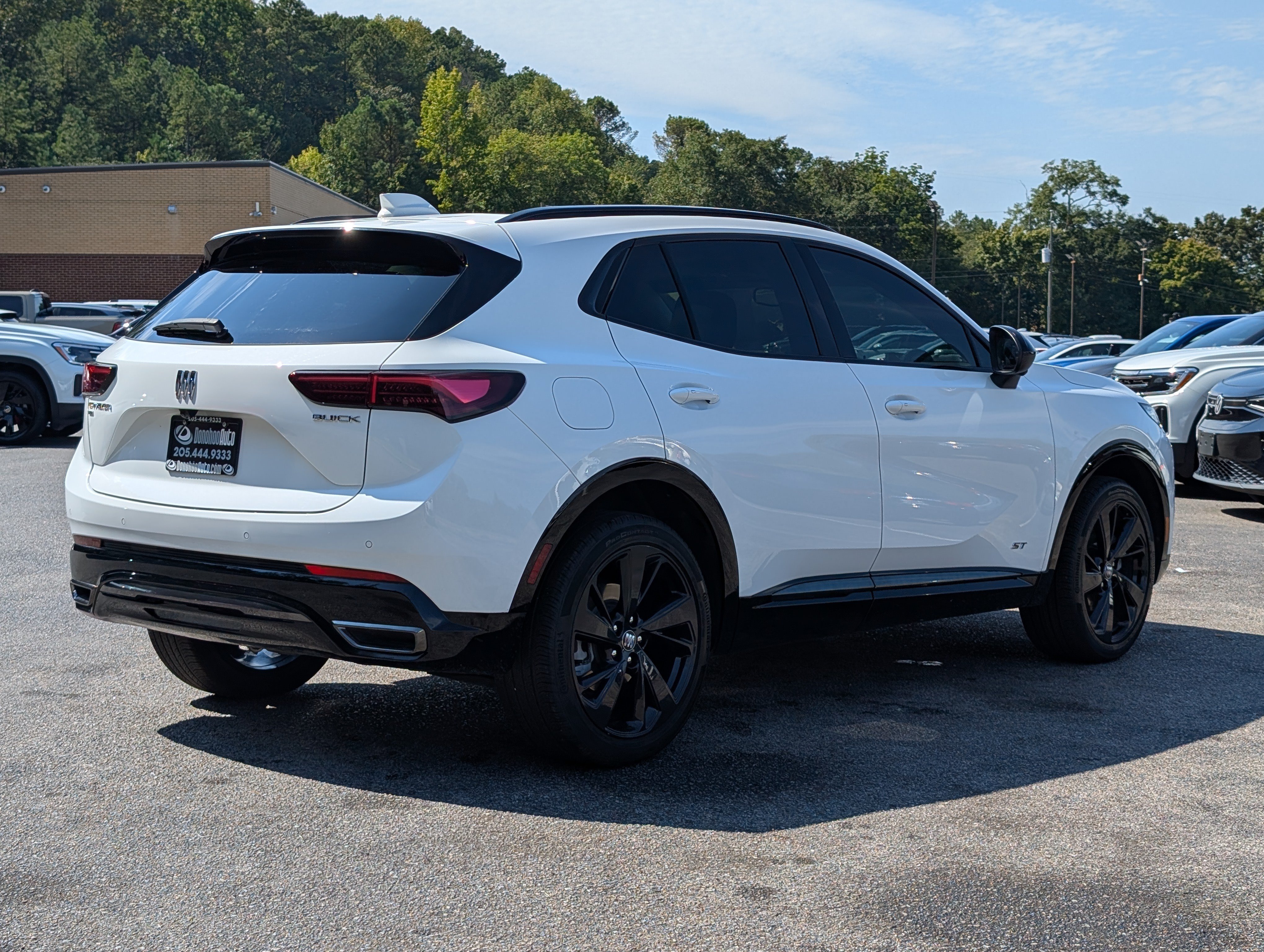 Used 2025 Buick Envision Sport Touring AWD/4WD image 9