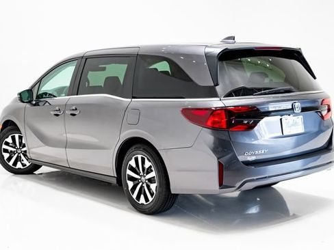 Used 2026 Honda Odyssey EX-L image 30