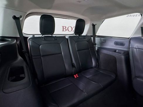 New 2026 Lincoln Aviator AWD image 29