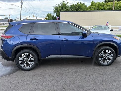 Used 2021 Nissan Rogue SV FWD image 6