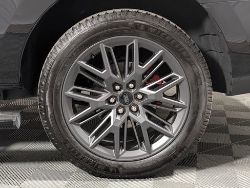 Certified 2025 Ford Expedition Platinum w/ Stealth Performance Package AWD/4WD image 28
