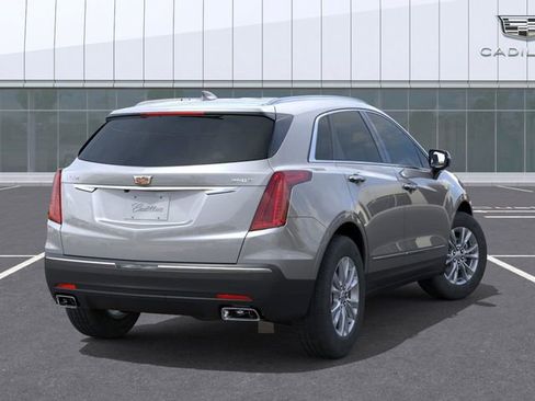 New 2025 Cadillac XT5 Luxury image 4