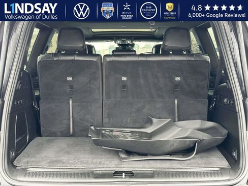 Used 2022 Jeep Wagoneer Series II w/ Premium Group I image 16