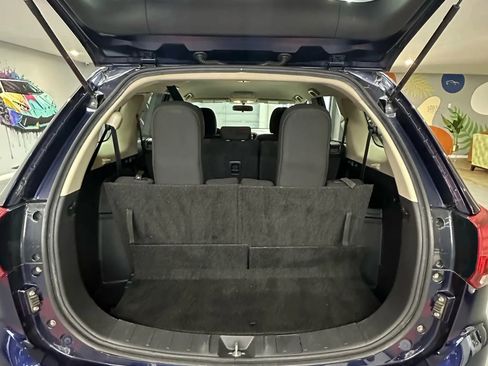 Used 2016 Mitsubishi Outlander ES image 23