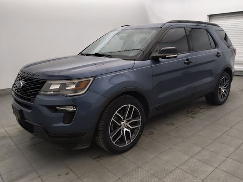 Used 2019 Ford Explorer Sport AWD/4WD image 2