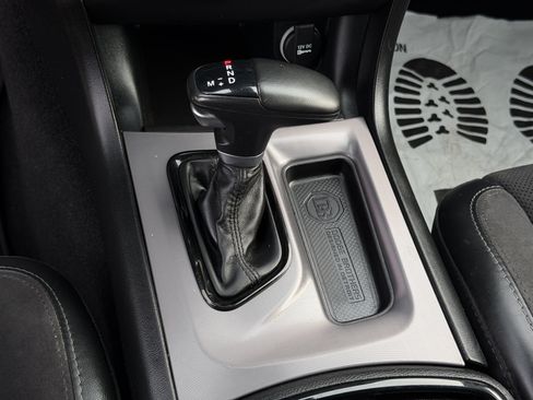 Used 2023 Dodge Charger R/T w/ Plus Group RWD image 21