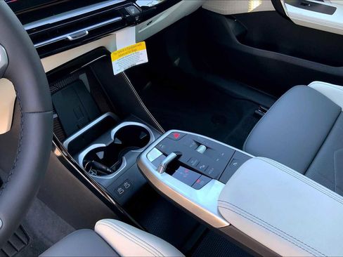 New 2026 BMW X1 xDrive28i w/ Technology Package image 8