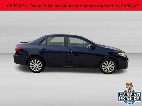 Used 2012 Toyota Corolla LE FWD image 3