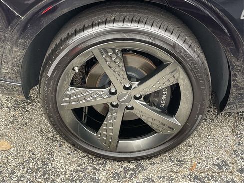 Certified 2024 Genesis GV70 3.5T Sport w/ Sport Advanced Package image 9