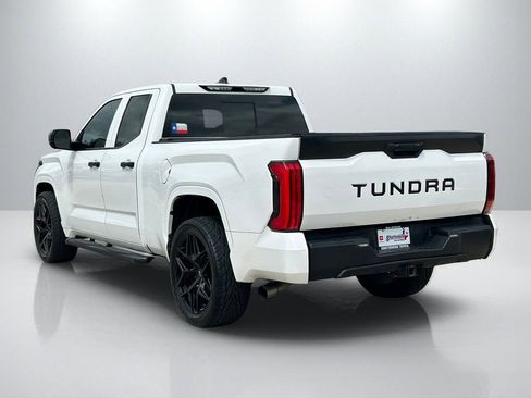 Used 2022 Toyota Tundra SR w/ SR Tow Package image 7