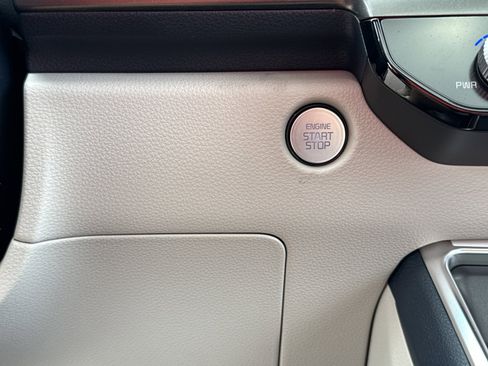 New 2026 Kia Carnival SX Prestige FWD image 7