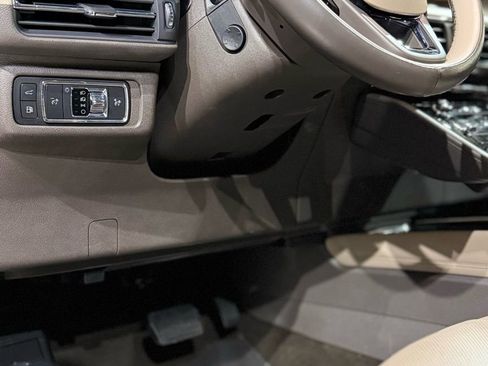 Used 2022 Lincoln Corsair Grand Touring image 37