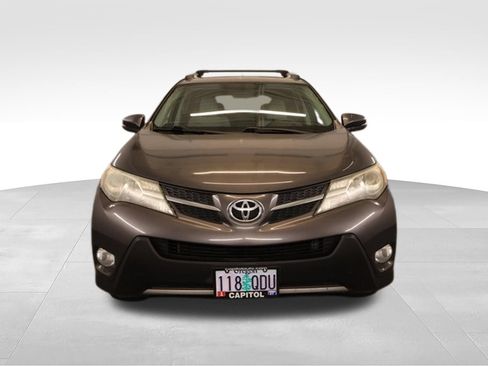 Used 2014 Toyota RAV4 XLE FWD image 5