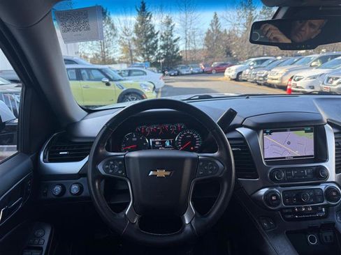 Used 2019 Chevrolet Suburban LT image 58